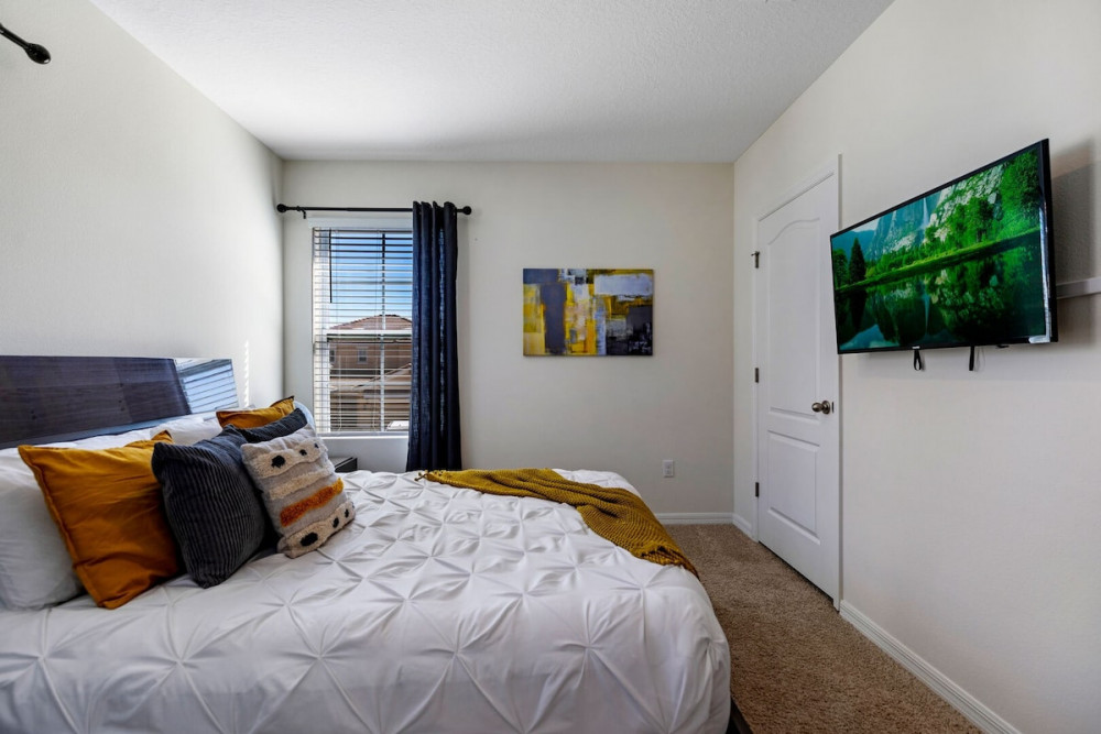 Solterra Resort 472