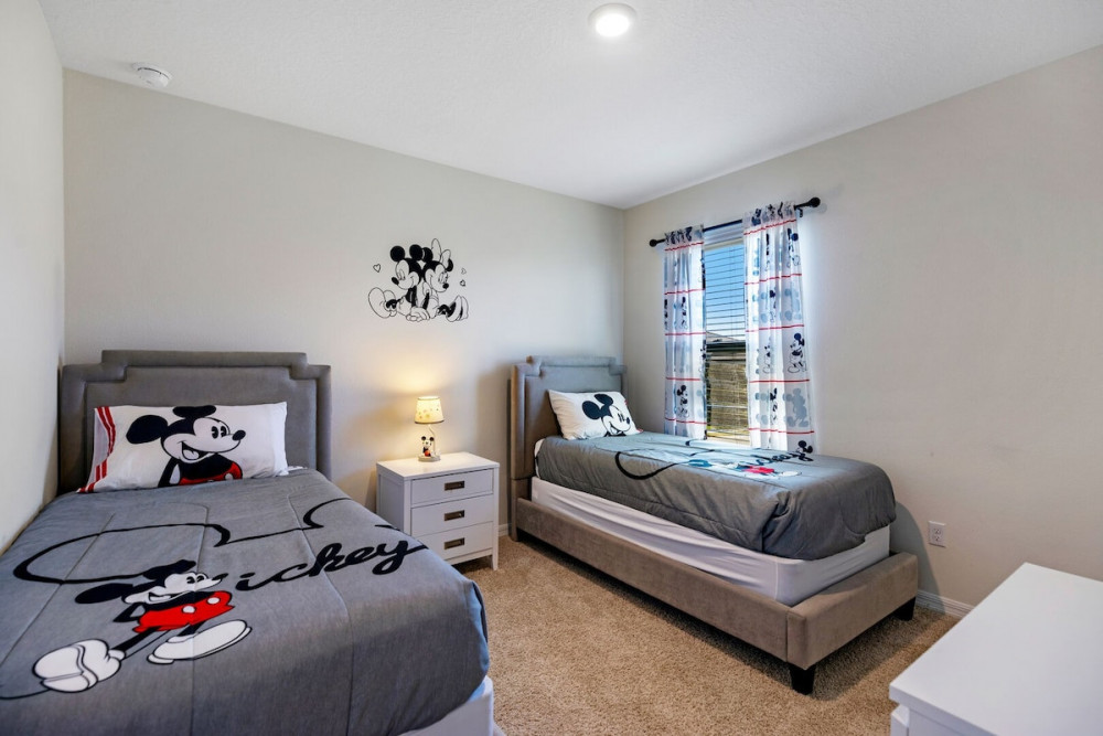 Solterra Resort 472
