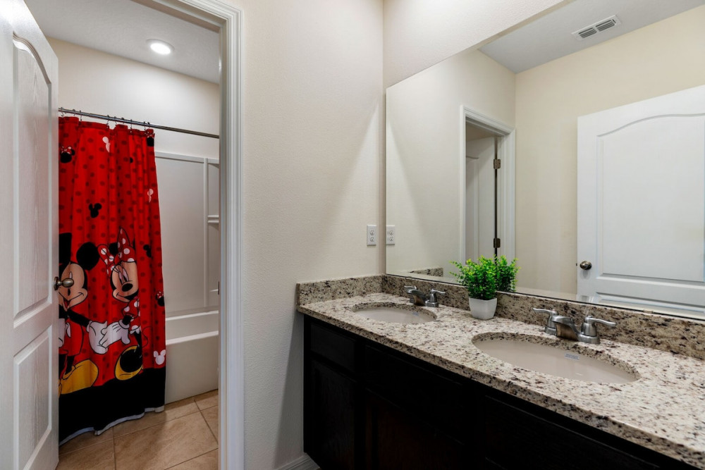 Solterra Resort 472