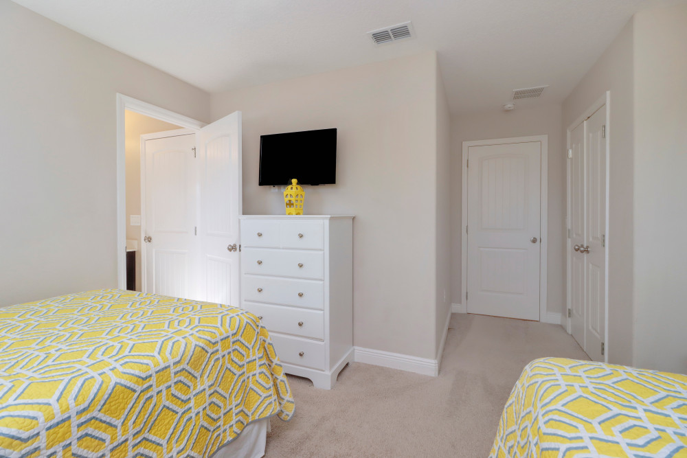 Solterra Resort 475