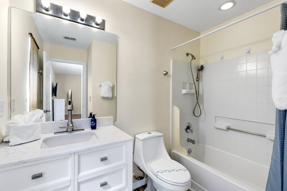 Emerald Island Resort 77