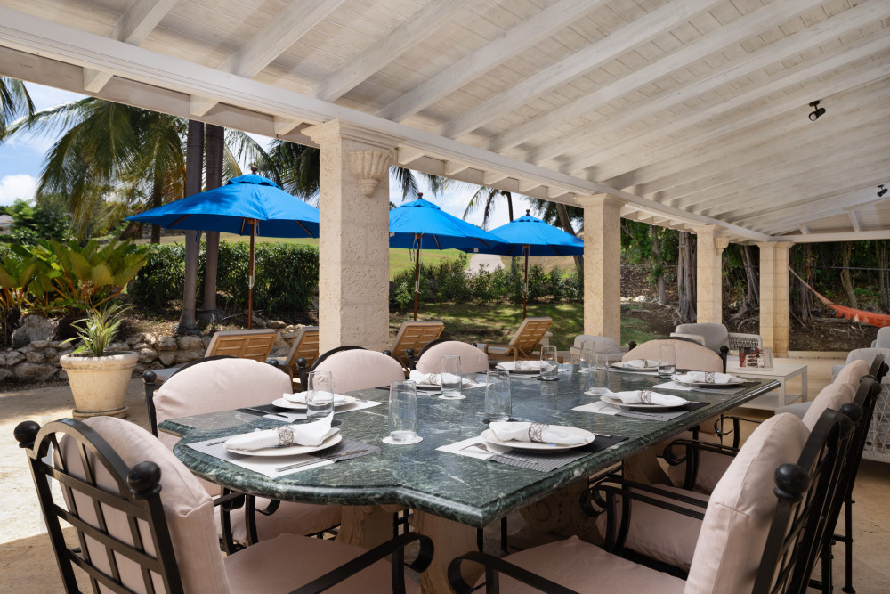 No Worries, 9 Coconut Grove