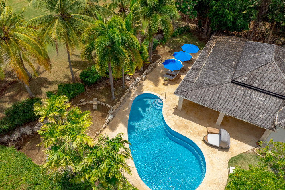 No Worries, 9 Coconut Grove