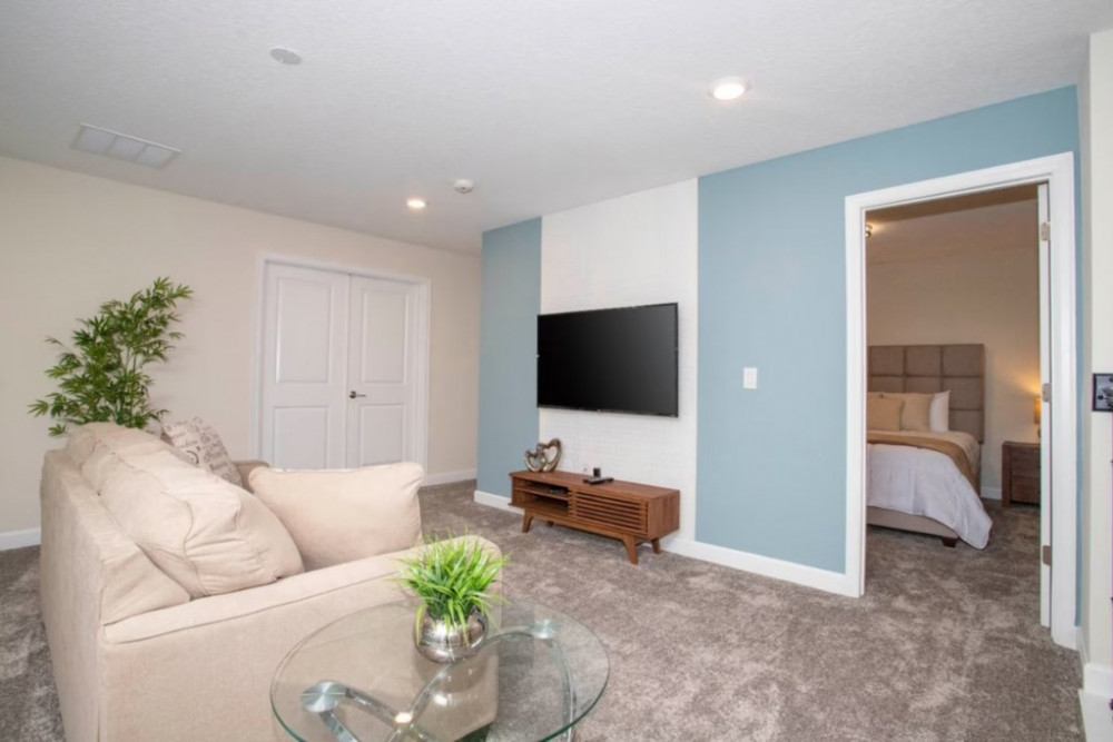 Storey Lake Resort 585