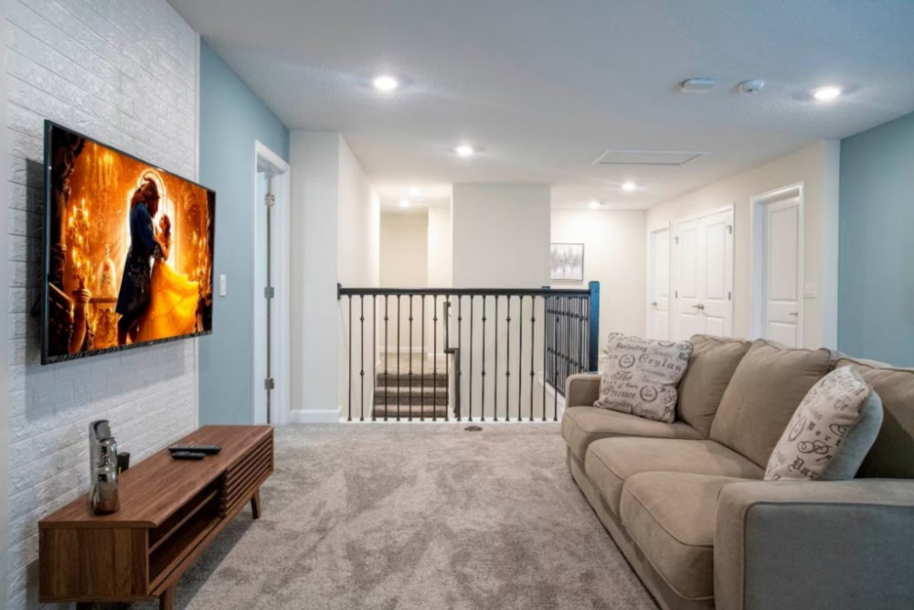 Storey Lake Resort 585