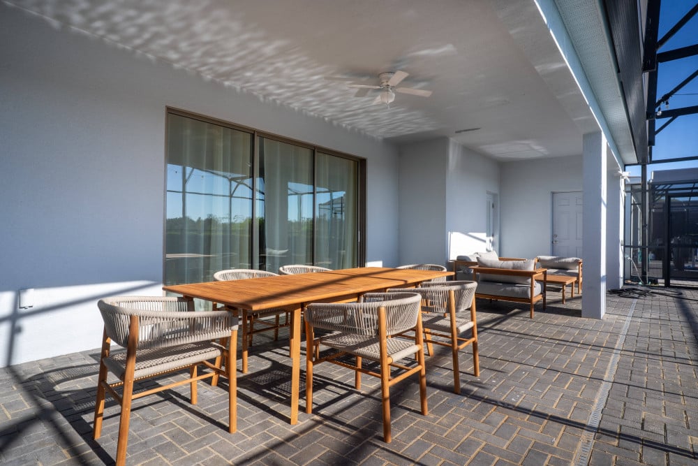 Windsor at Westside 2300