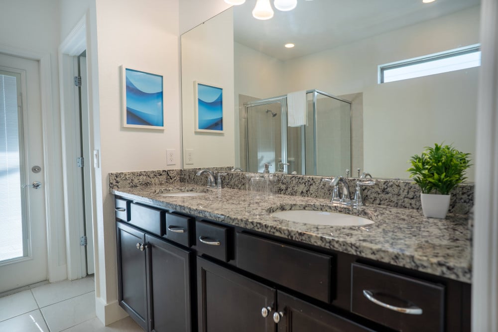 Windsor at Westside 2300