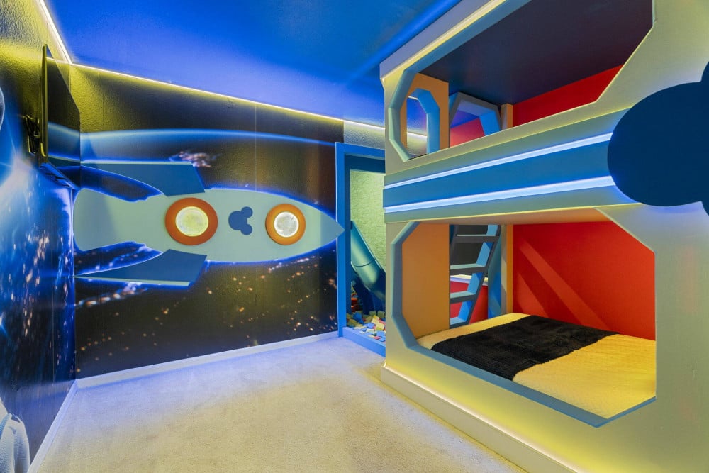 Windsor at Westside 2300