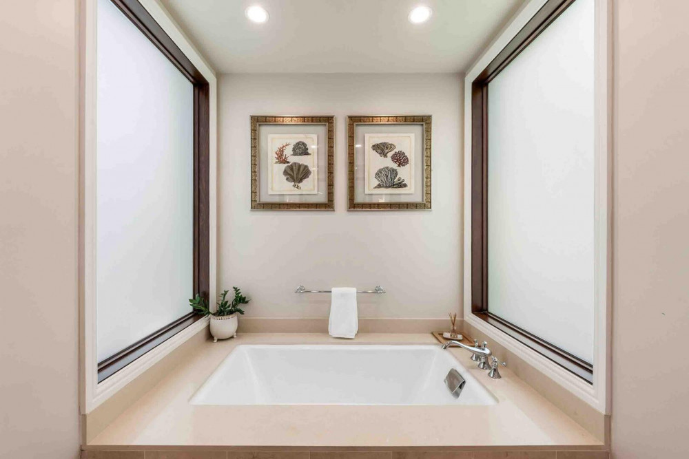 Ritz-Carlton Deckhouse 1