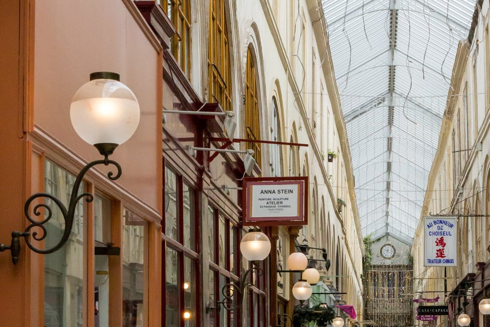Footsteps from the Tuileries
