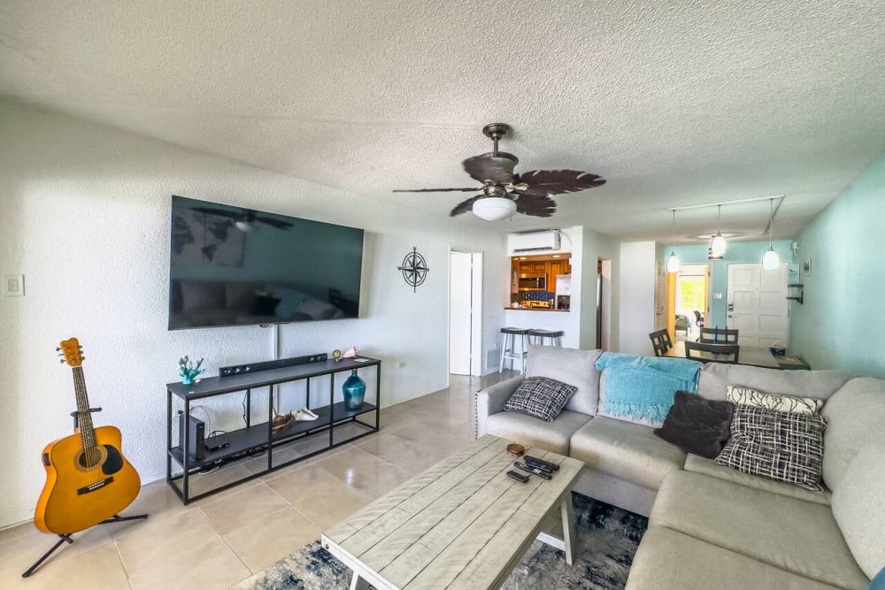 itlbfun - Waterfront Condo