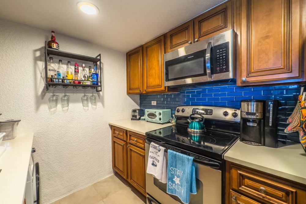 itlbfun - Waterfront Condo