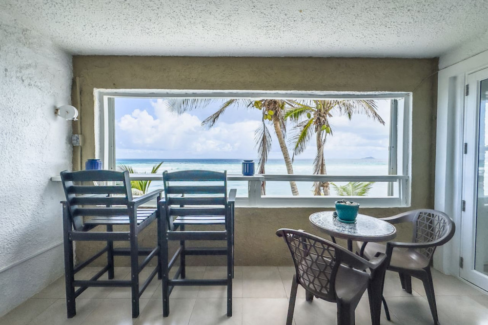 itlbfun - Waterfront Condo