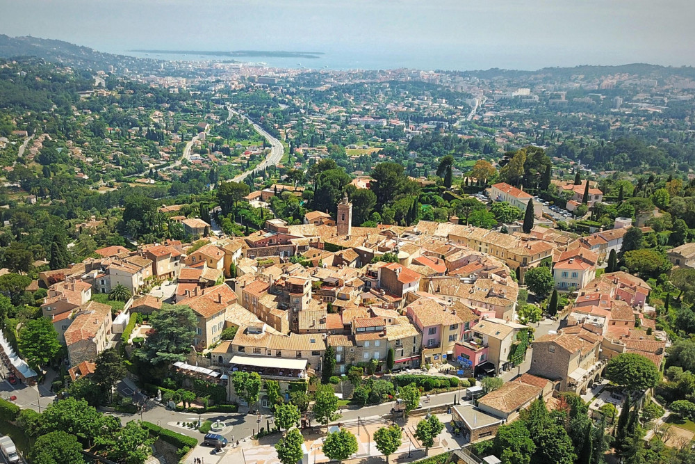 Mougins 1