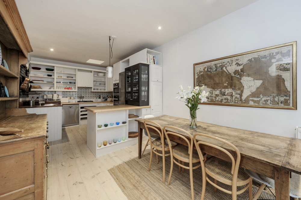 South Kensington Mews Hideaway