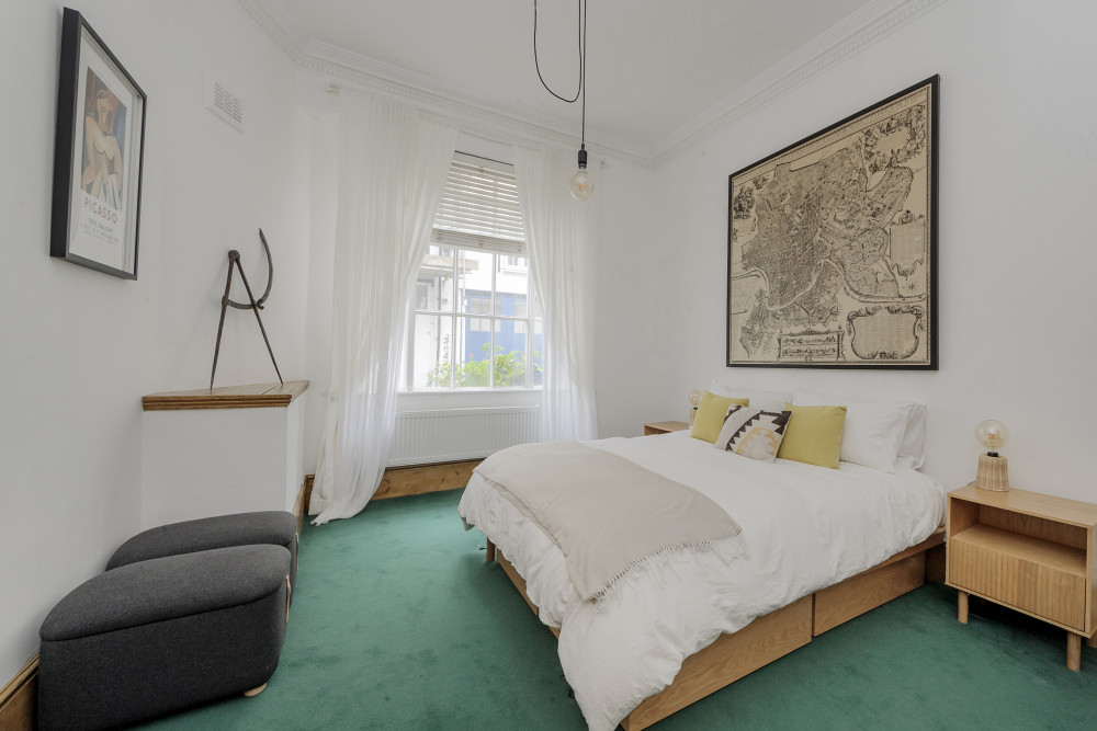 South Kensington Mews Hideaway