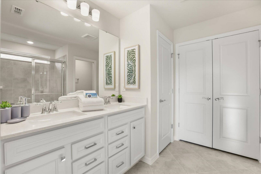 Windsor Cay 234