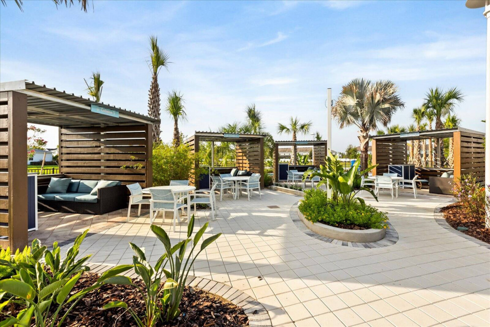 Windsor Cay 234