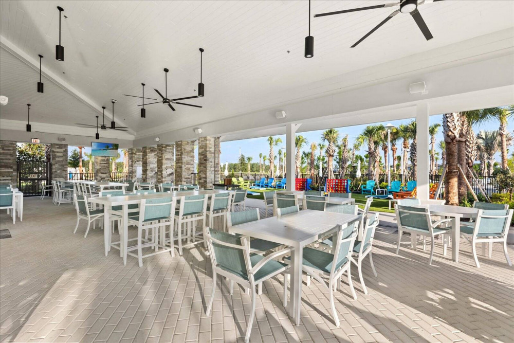 Windsor Cay 234