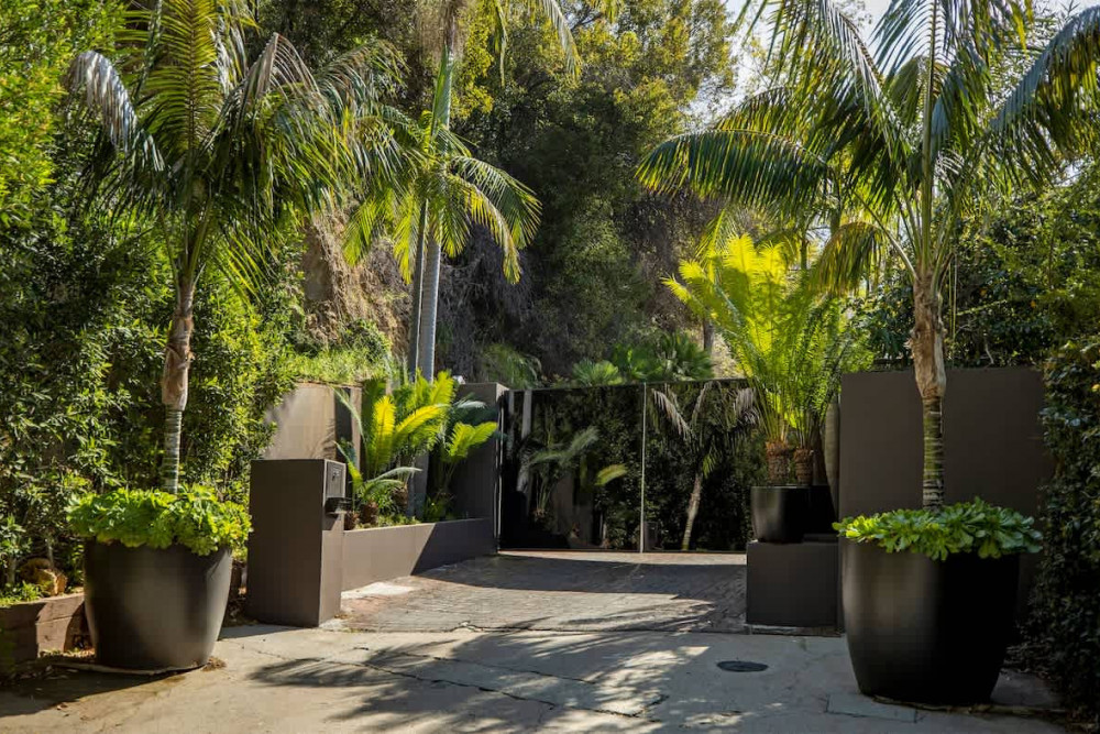 Beverly Hills 40