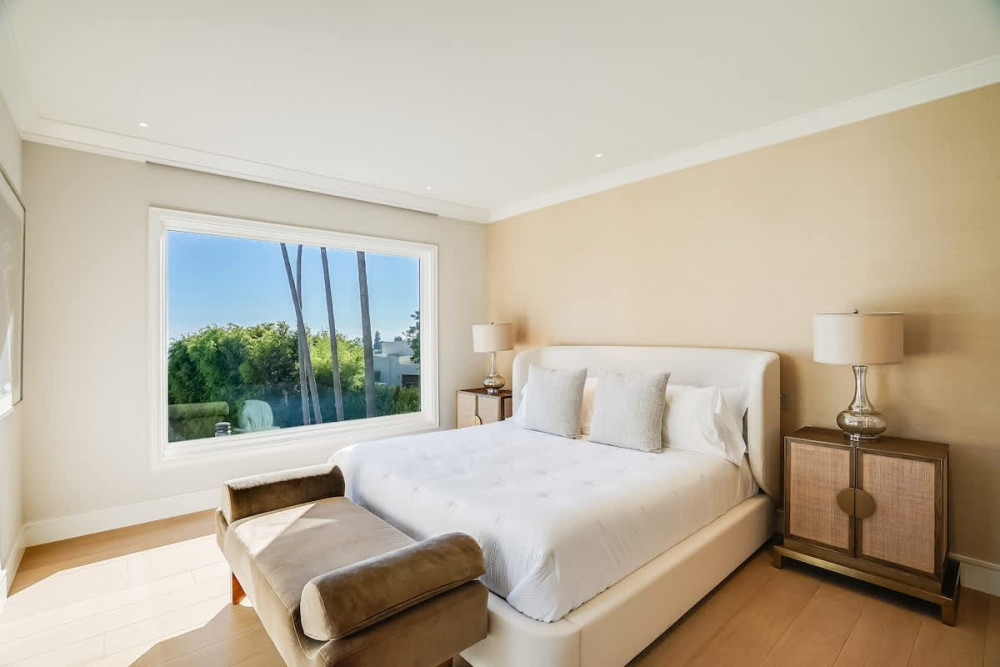 Beverly Hills 39