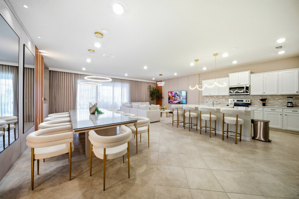 Windsor Cay 302
