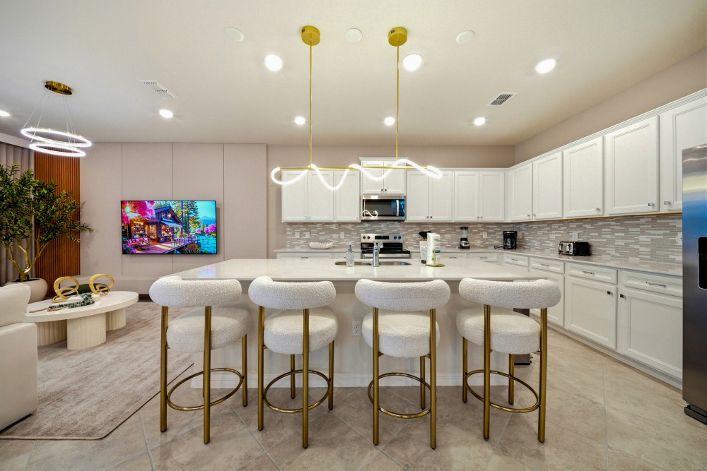 Windsor Cay 302