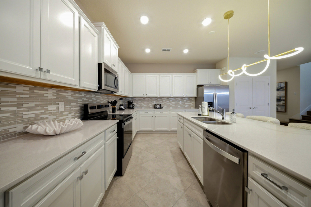 Windsor Cay 302