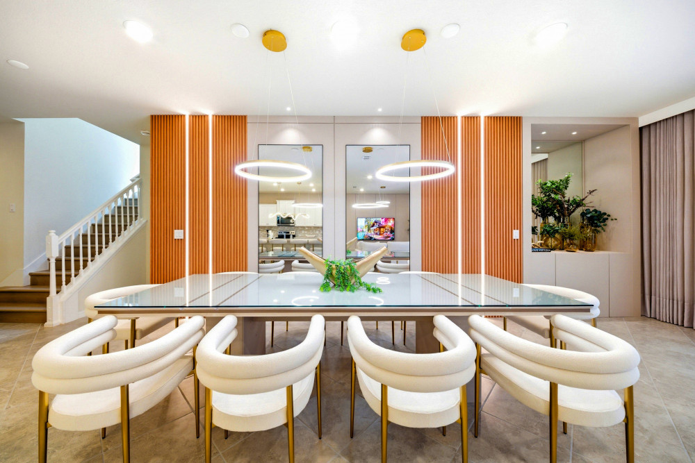 Windsor Cay 302