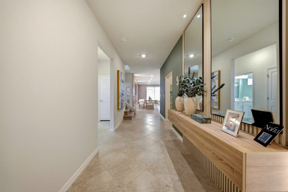 Windsor Cay 302