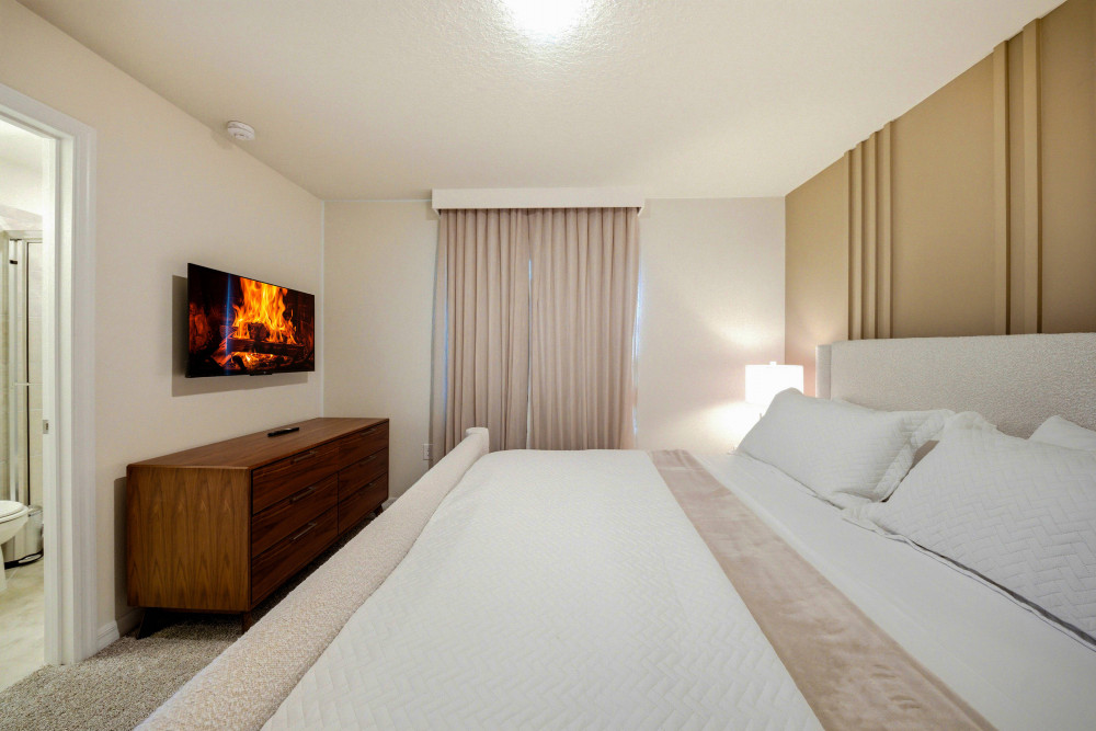 Windsor Cay 302