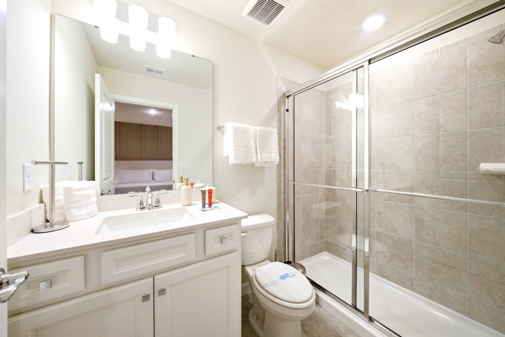 Windsor Cay 302