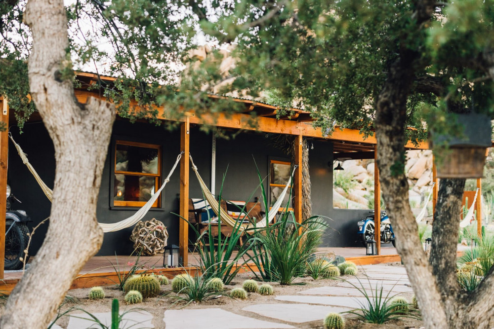Pioneertown 6