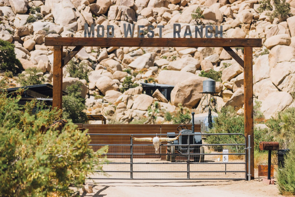 Pioneertown 6