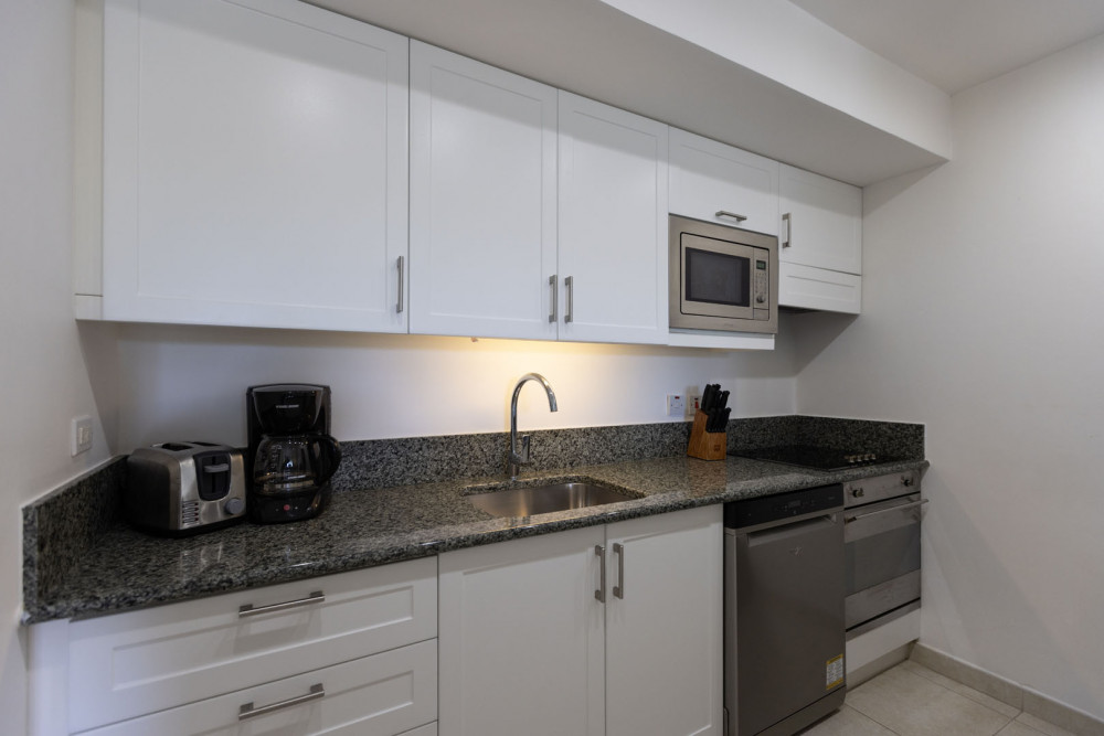 Glitter Bay Estate 414