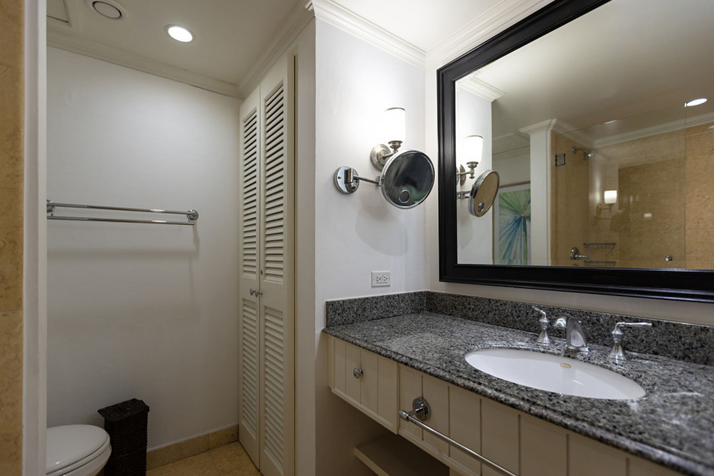 Glitter Bay Estate 414