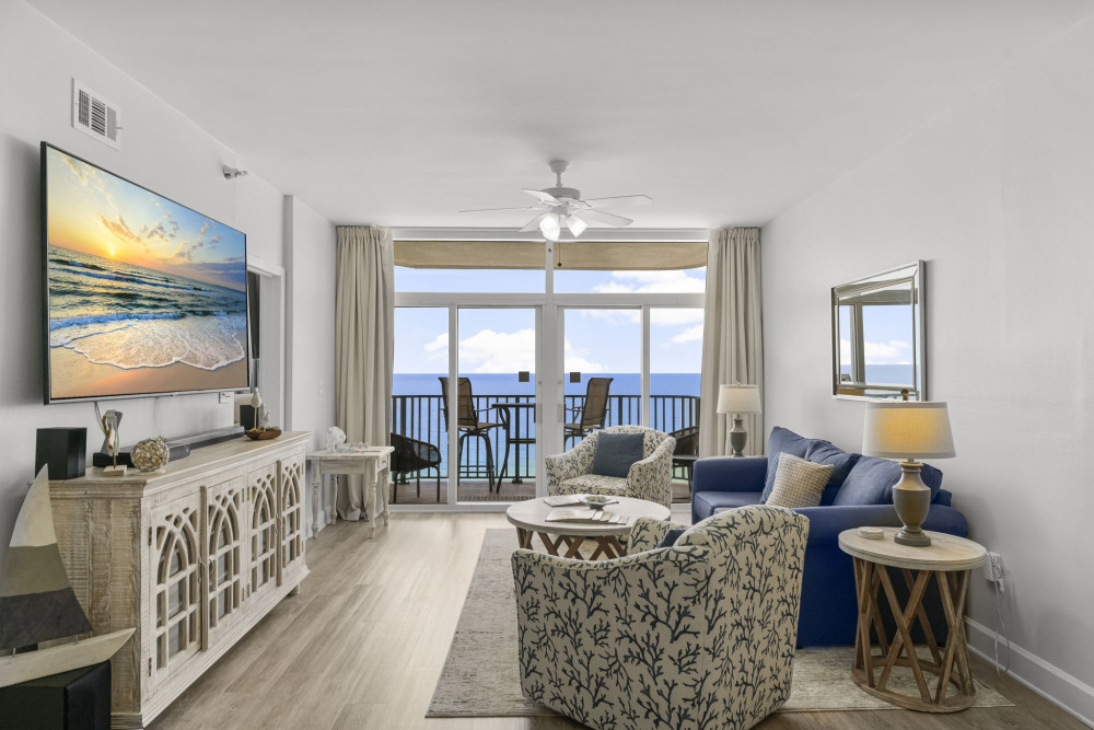 Destin 230