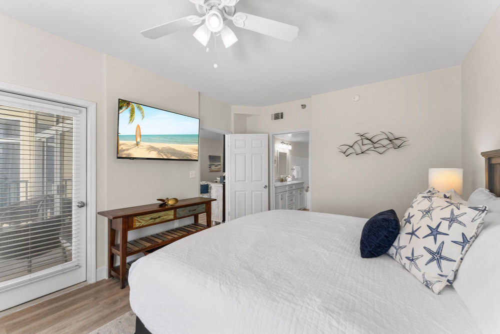 Destin 230