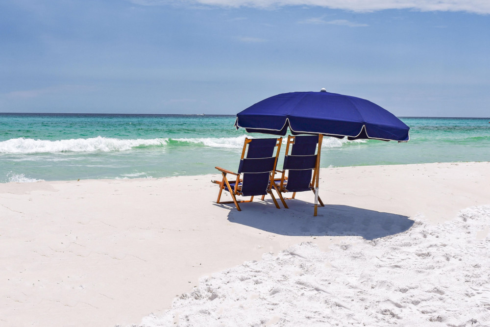 Destin 230