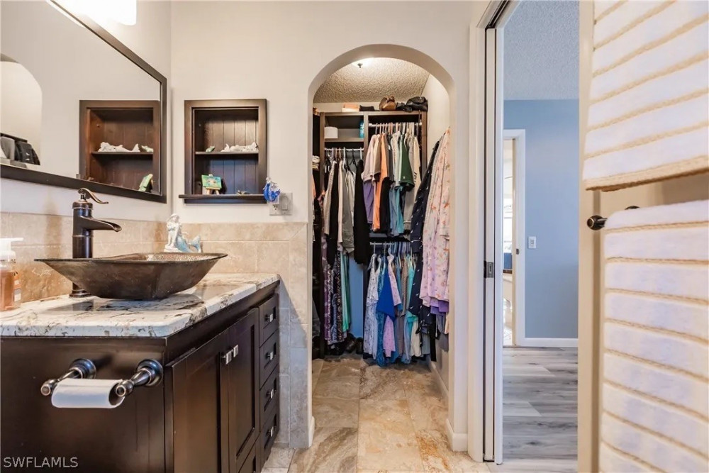 Cape Coral 1175