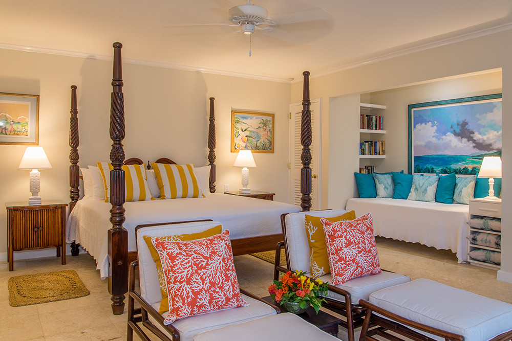 Hillside House on Round Hill