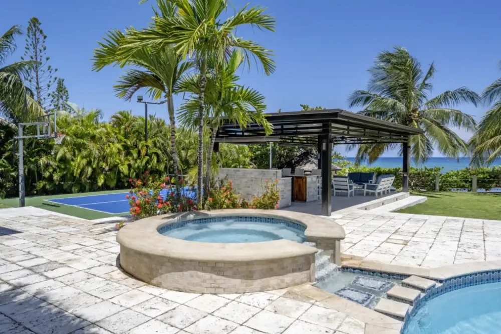 Breakaway Villa