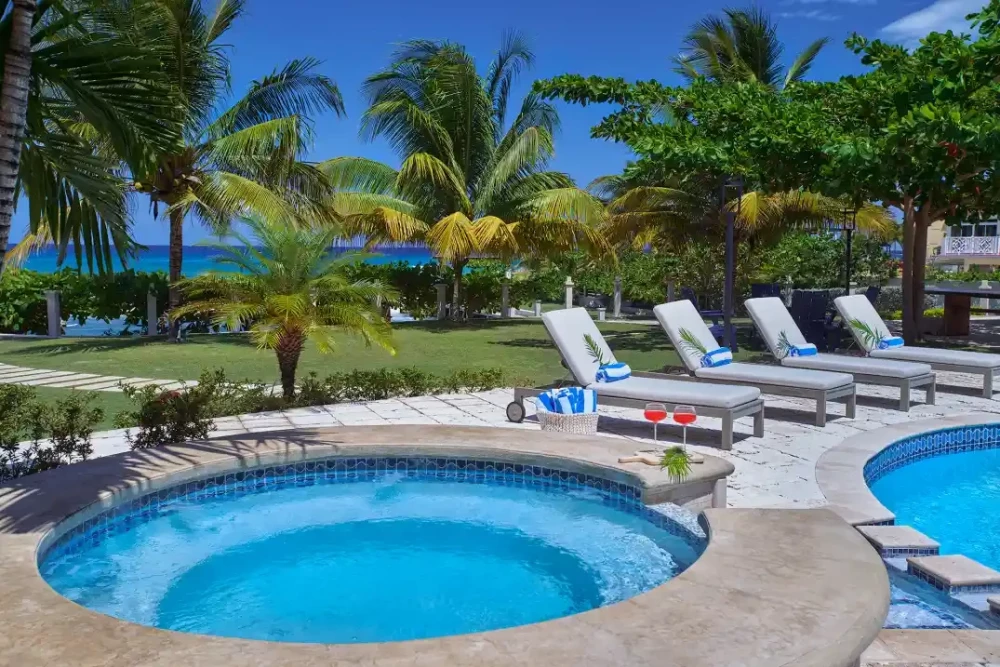 Breakaway Villa
