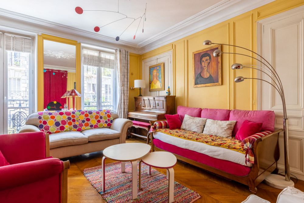 Painting the Streets of Pigalle