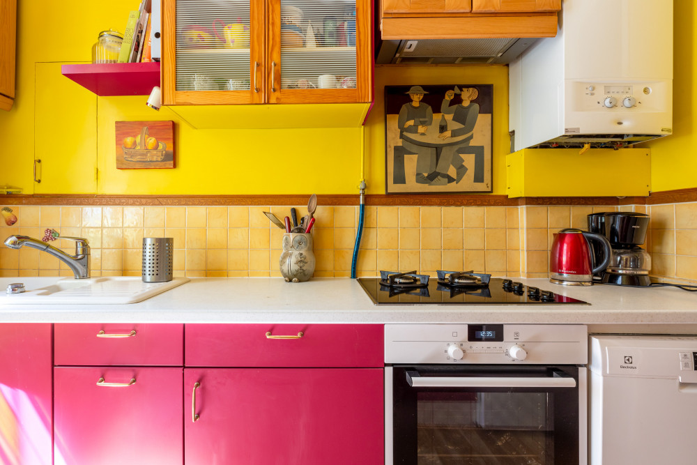 Painting the Streets of Pigalle