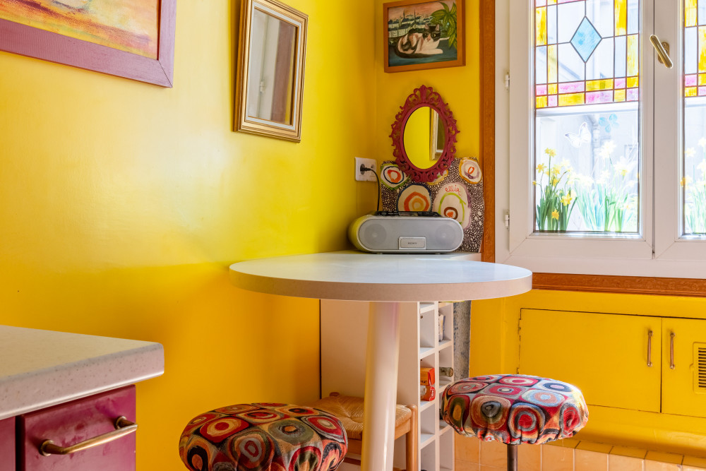 Painting the Streets of Pigalle