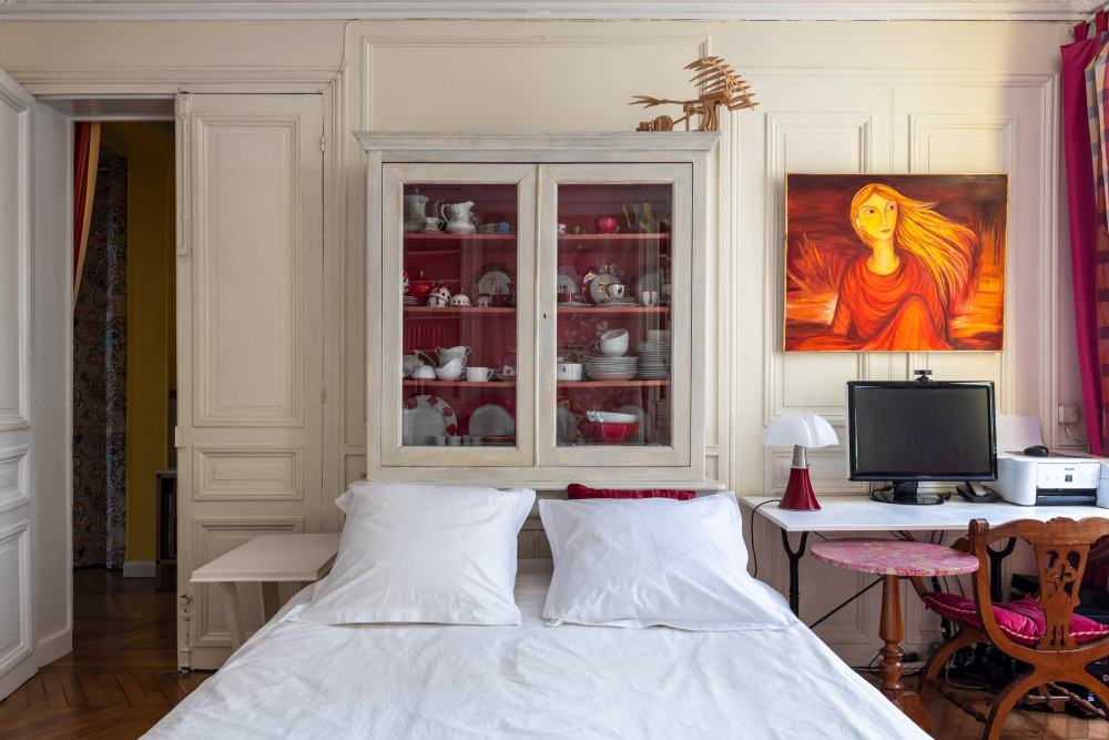 Painting the Streets of Pigalle