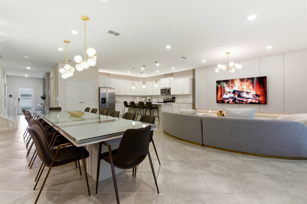 Windsor Cay 240