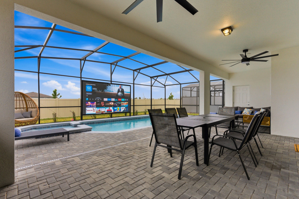 Windsor Cay 240