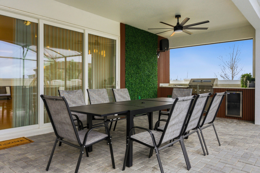 Windsor Cay 240